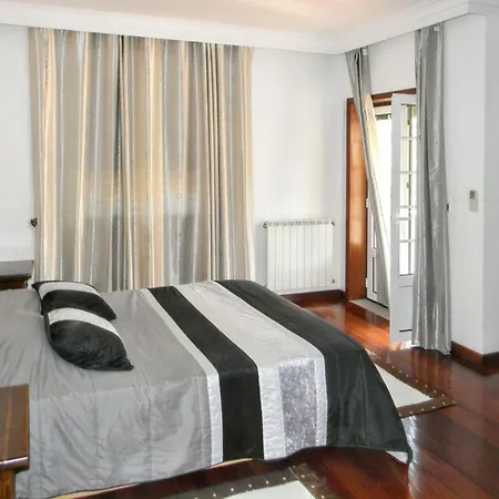 Villa Charming With Private Pool In Santa Leocadia De Geraz Do Lima *