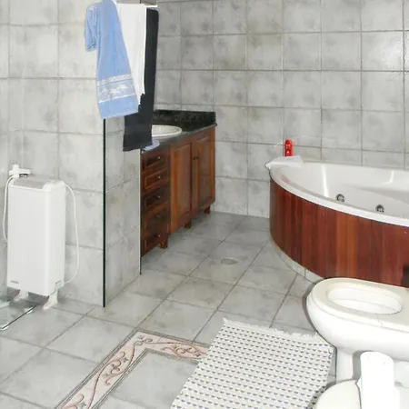 Welcoming In Santa Leocadia, Private Pool 475 M² Vila *