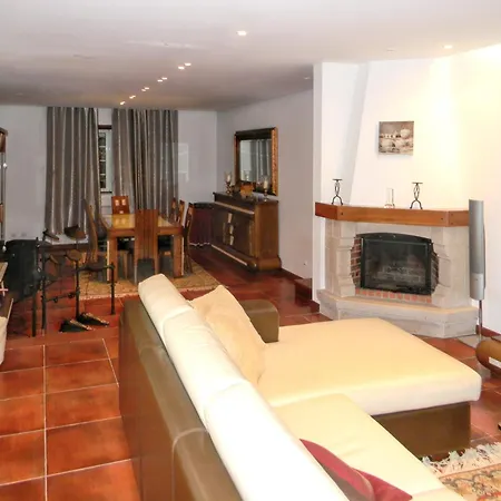 Welcoming In Santa Leocadia, Private Pool 475 M² Vila *