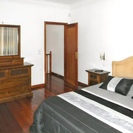 Vila Welcoming In Santa Leocadia, Private Pool 475 M² Feijoal